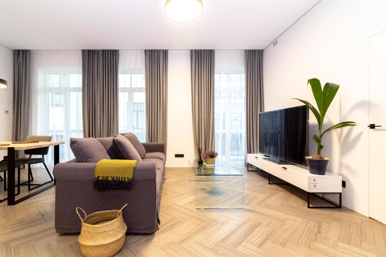 Cohost I Oldtown 60M2 Apt W-Garage Parking, Balcony & Self Check-In Wilno Zewnętrze zdjęcie