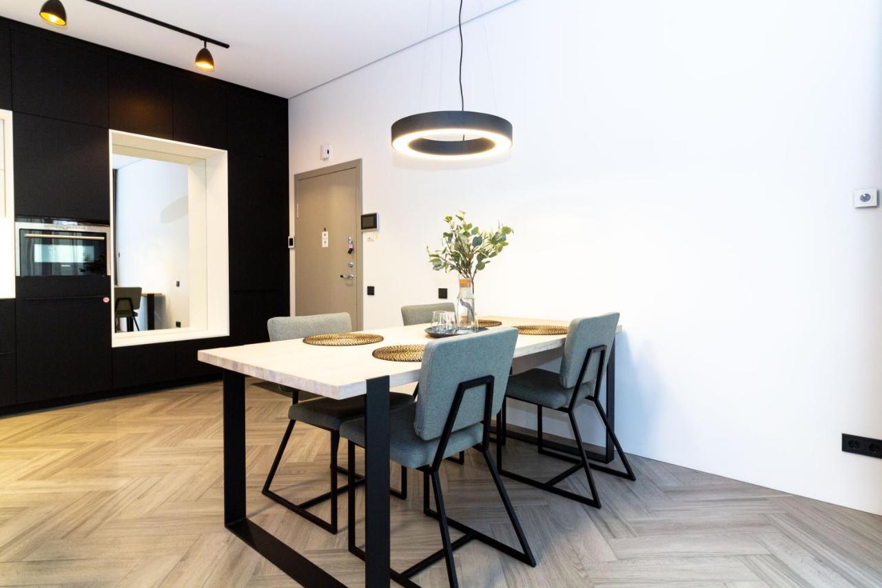 Cohost I Oldtown 60M2 Apt W-Garage Parking, Balcony & Self Check-In Wilno Zewnętrze zdjęcie