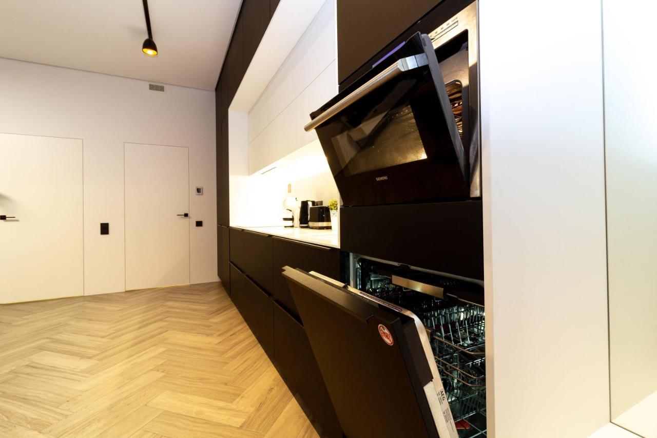 Cohost I Oldtown 60M2 Apt W-Garage Parking, Balcony & Self Check-In Wilno Zewnętrze zdjęcie