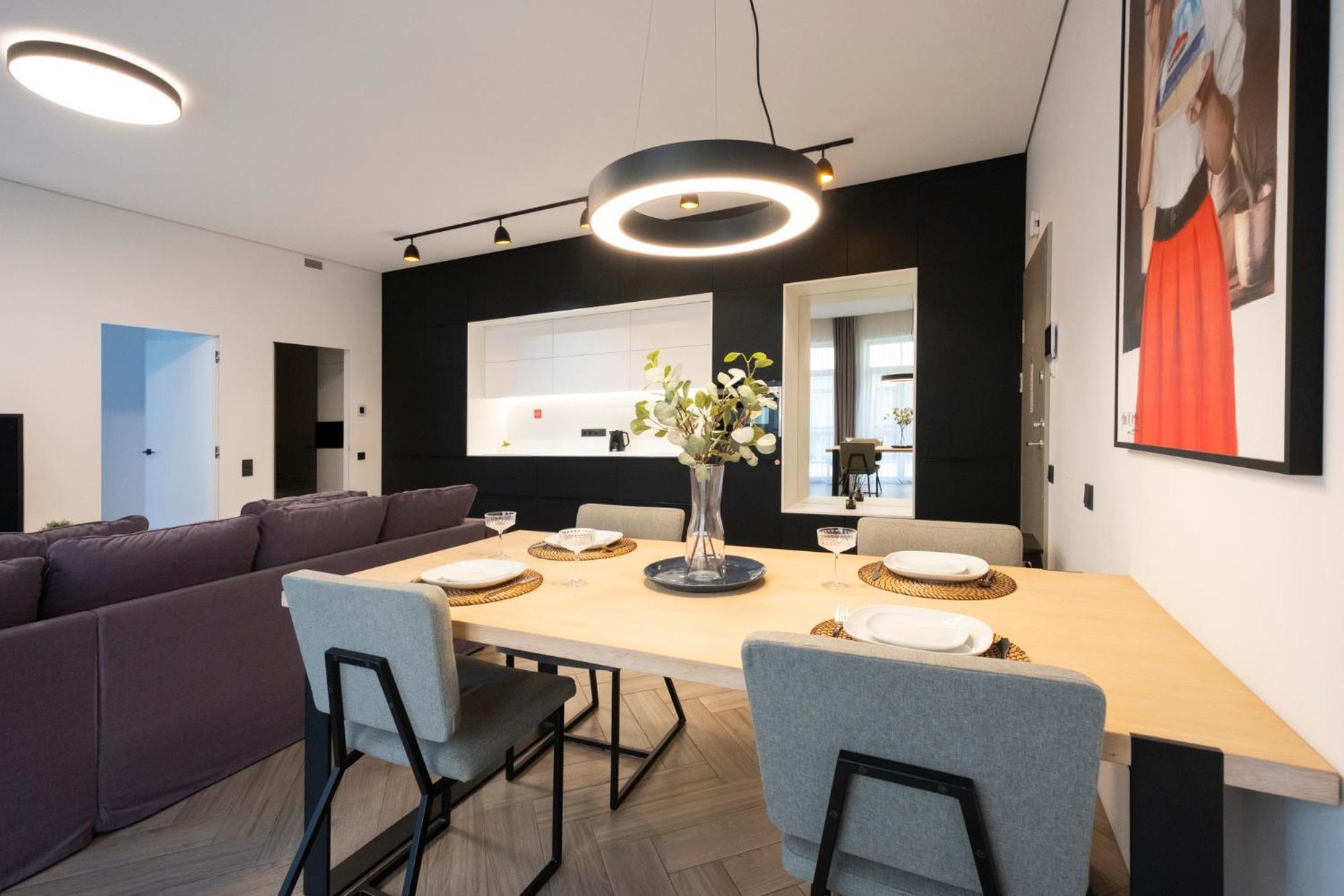 Cohost I Oldtown 60M2 Apt W-Garage Parking, Balcony & Self Check-In Wilno Zewnętrze zdjęcie