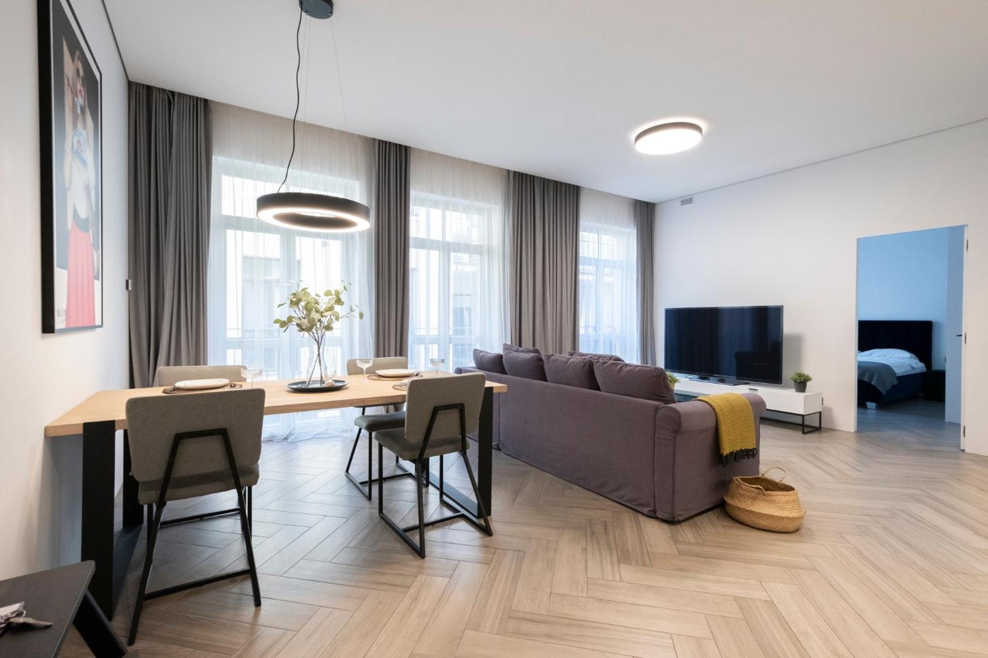 Cohost I Oldtown 60M2 Apt W-Garage Parking, Balcony & Self Check-In Wilno Zewnętrze zdjęcie