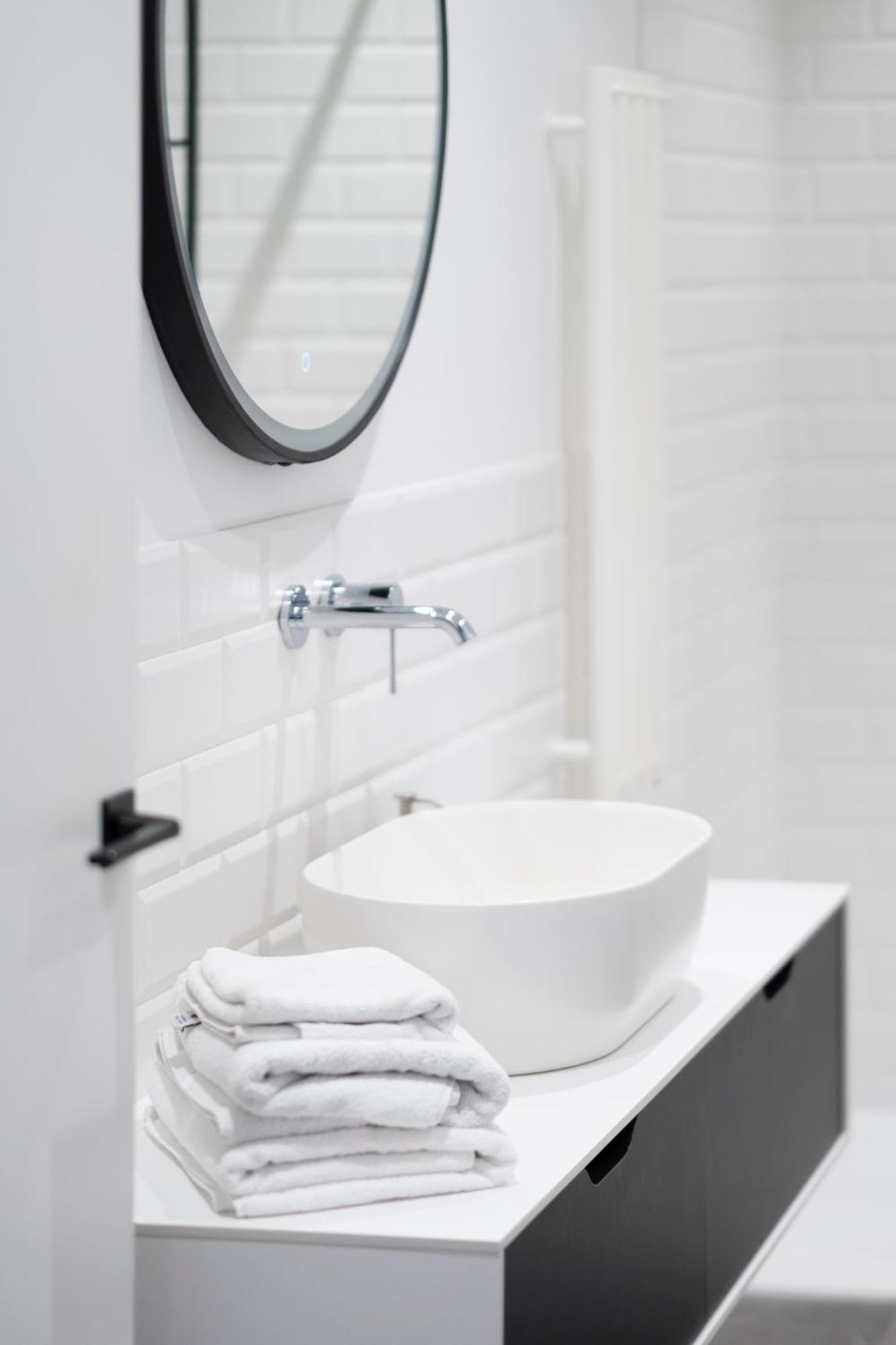 Cohost I Oldtown 60M2 Apt W-Garage Parking, Balcony & Self Check-In Wilno Zewnętrze zdjęcie