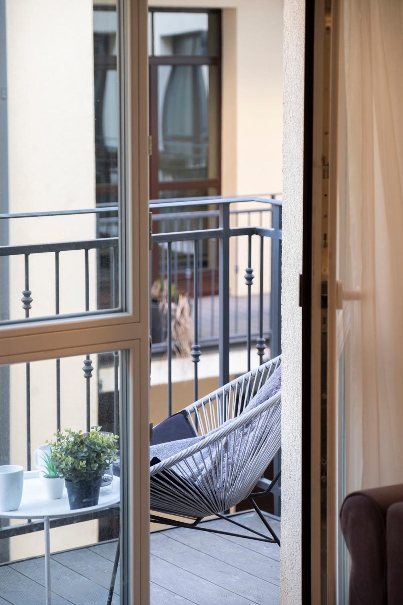 Cohost I Oldtown 60M2 Apt W-Garage Parking, Balcony & Self Check-In Wilno Zewnętrze zdjęcie
